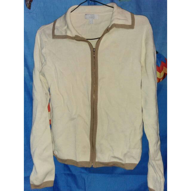 Jaket sweater rajut Merk Esprit LD 85 cm