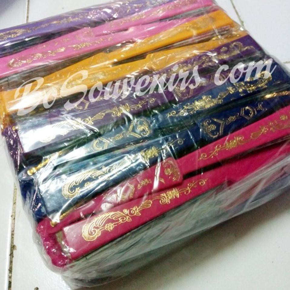 Souvenir pernikahan bermanfaat, souvenir pernikahan murah dan unik Souvenir Pernikahan - Kipas Span