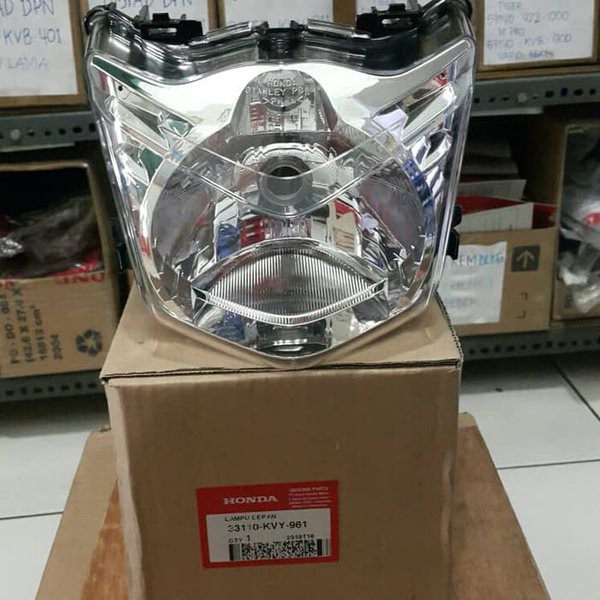 LAMPU DEPAN BEAT BIT KARBU 2008 2009 2010 2011 2012 .33110KVY961 33110-KVY-961