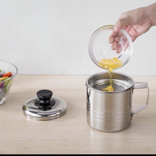 (COD) Mug &amp; Saringan Minyak/Oil Pot Stainlees 12cm filter 3 IN 1 Oil Pot Wadah Saringan Minyak Stainless Steel 1.3L / Gelas Saringan Minyak / Tempat Saringan Minyak Anti Karat Premium | Stainless Steel Kitchen Oil Pot MURAH