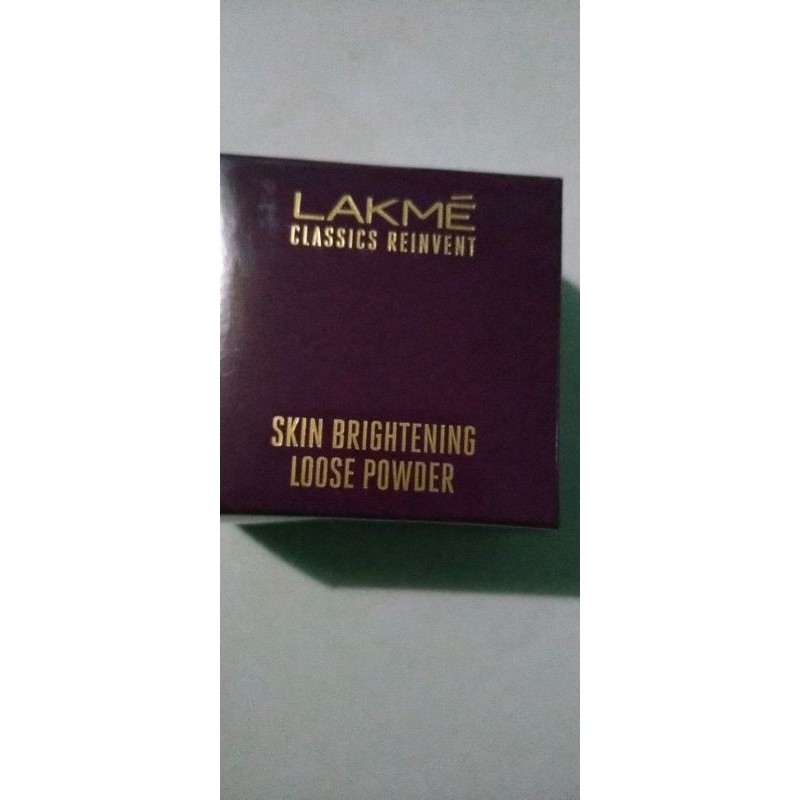 bedak lakme