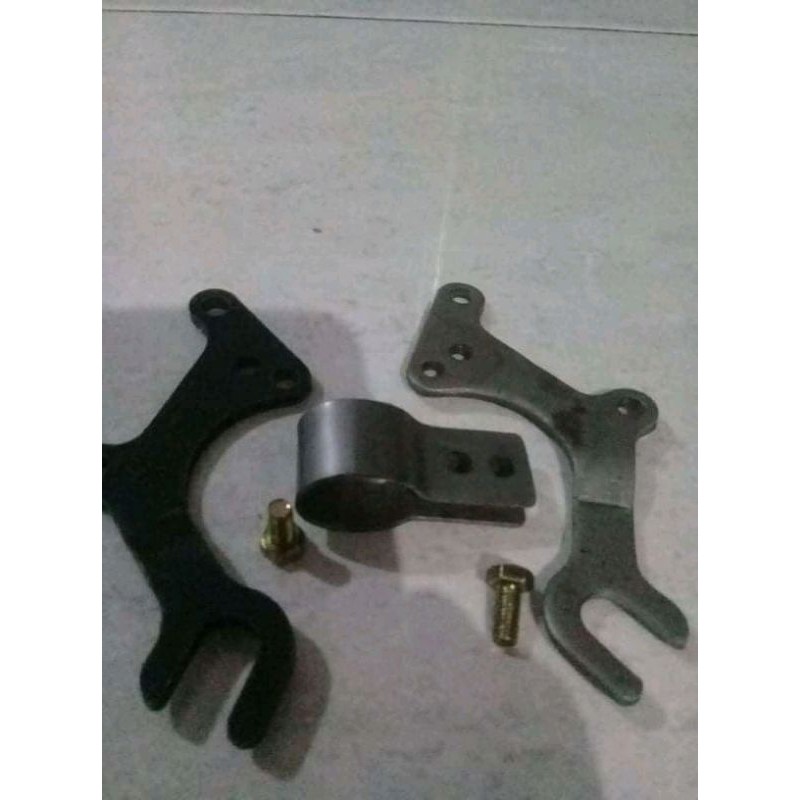 Adaptor dudukan cakram sepeda