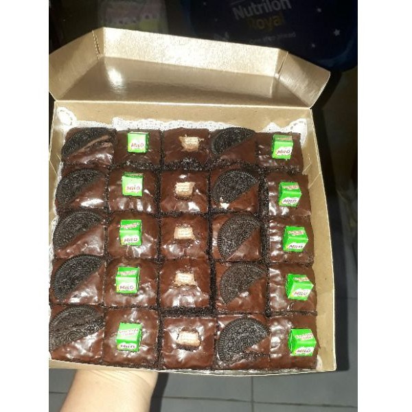 

Brownies Panggang Coklat by Mama Odie Bakery