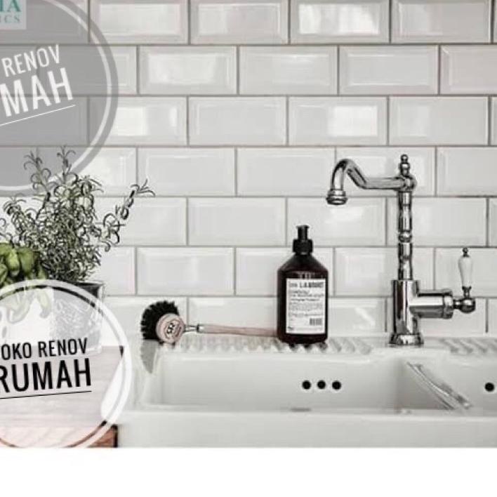 SALE✅keramik bevel 10x20 putih polos (mengkilap) / keramik dinding dapur/ keramik dinding kamar mand