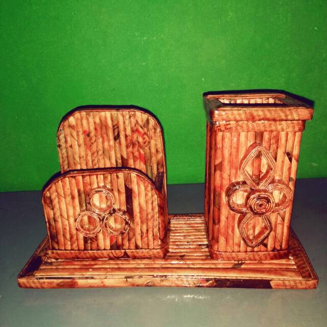 

Tempat pensil & Hp/asessoris meja kerja
