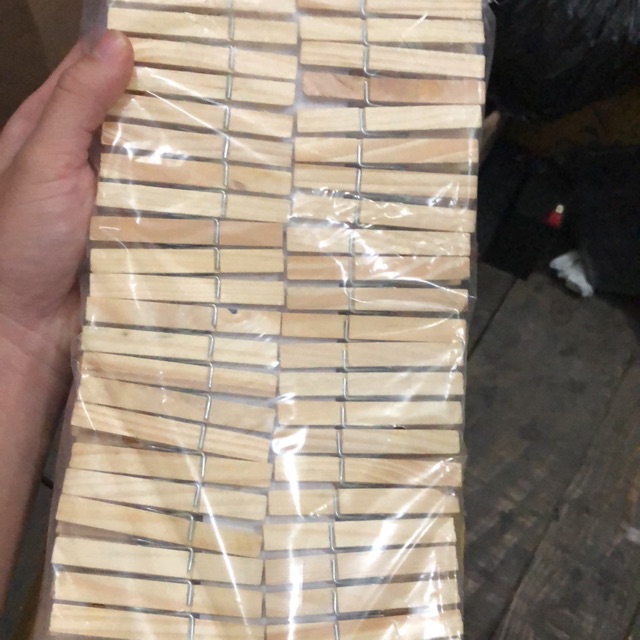 

Jepit kayu jumbo satuan 7.2 cm