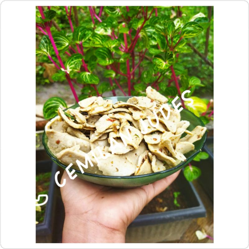 

basreng pedas daun jeruk 1 kg