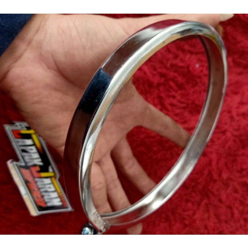 Lis Batok Lampu L2g Crome