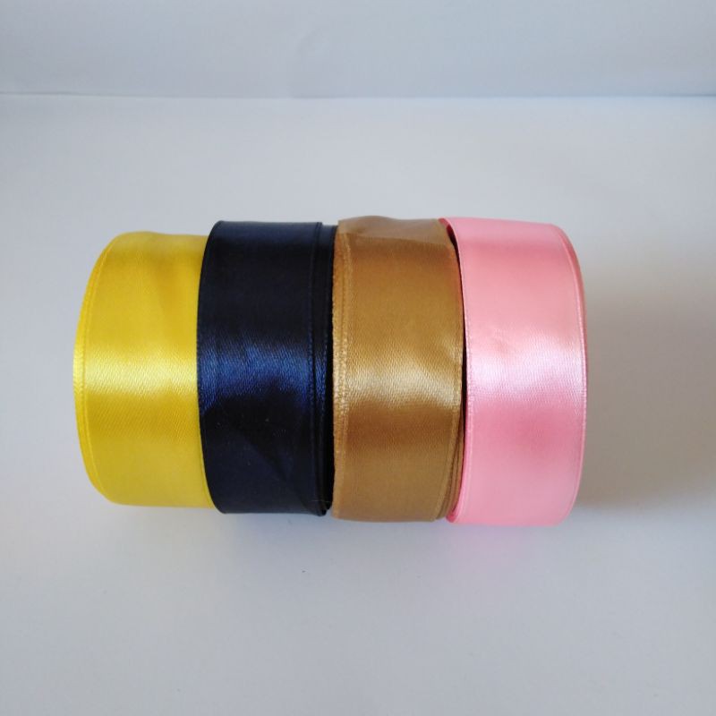 Pita Satin Merk Sakura Ukuran 2.5 cm