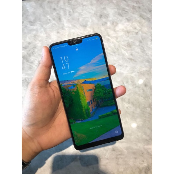 OPPO F7 SECOND BEKAS RAM 4GB INTERNAL 64GB