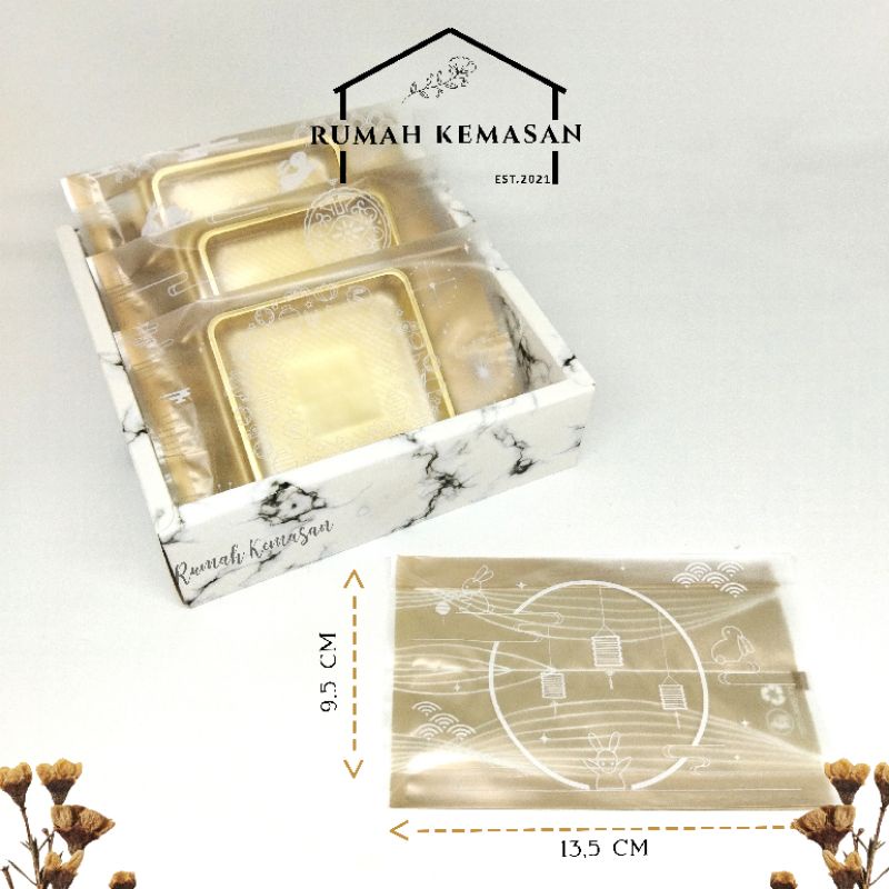 

Plastik Mooncake