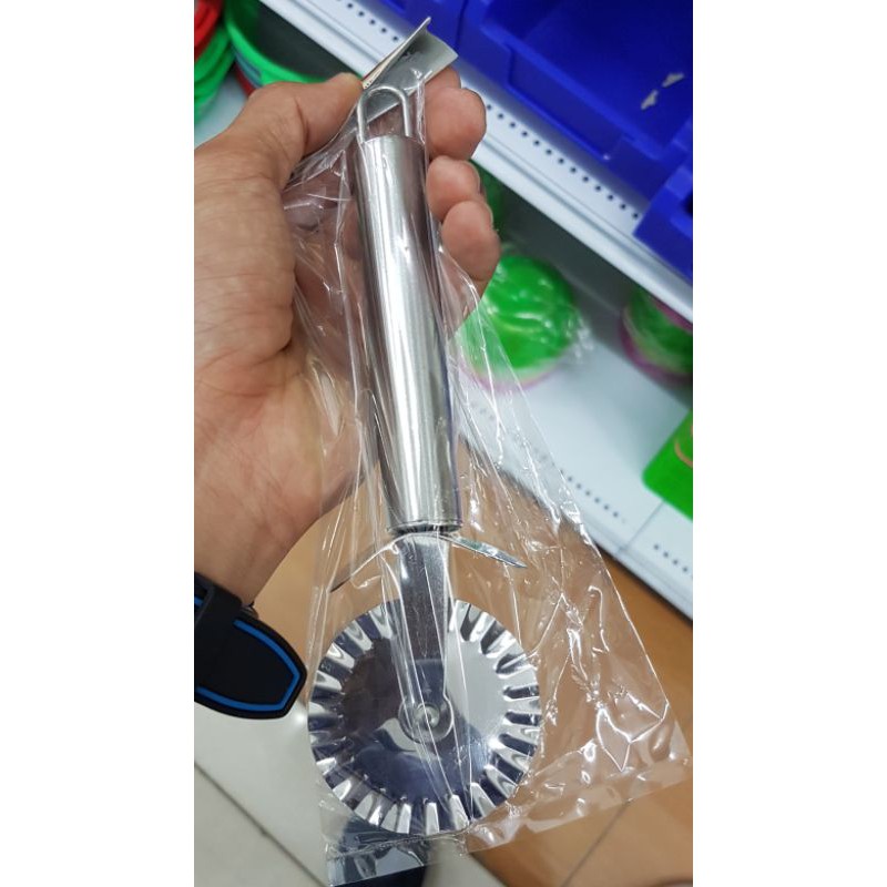 

PIZZA CUTTER Gerigi / Pemotong Pizza