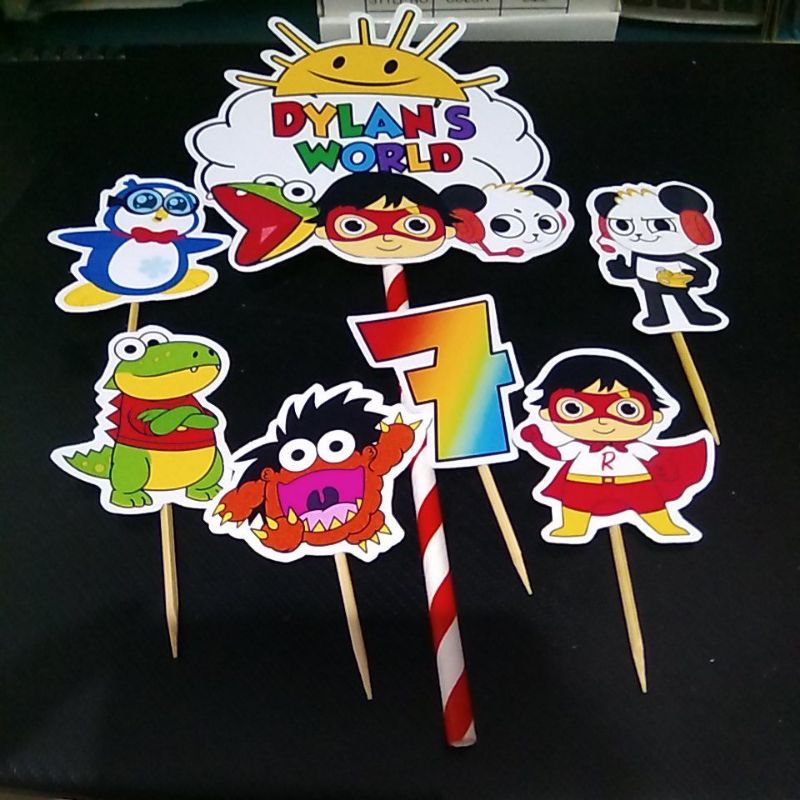 cake topper kue Ryan Ryan's toys toy world
