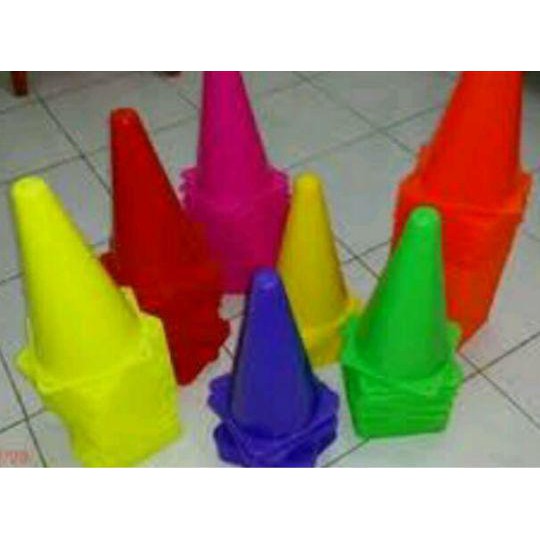 PAKET 1 LUSIN CONE OLAHRAGA KERUCUT SPIRAL / BOLONG KODE 849