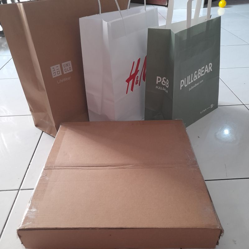 

Extra box / Paper Bag (Harus di sertai pembelian barang)
