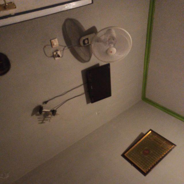 Pemutih Baju Whiteclin 350 Ml (bisa Dijadikan Desinfektan Spt Bayclin)