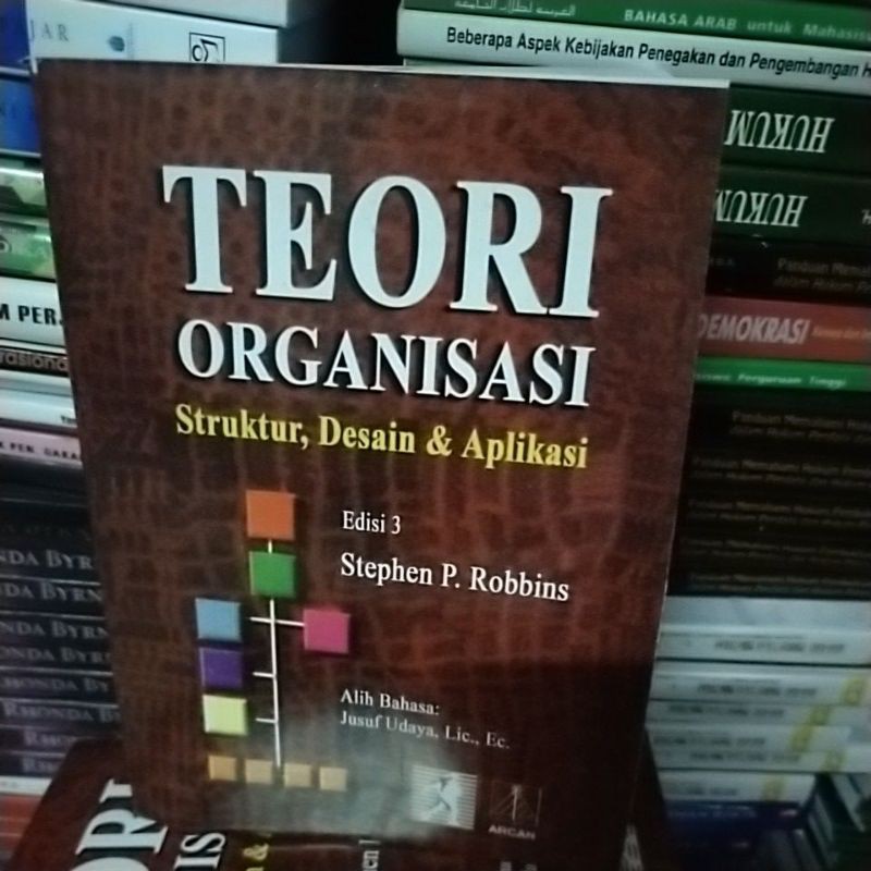 Teori Organisasi by Stephen Robin .