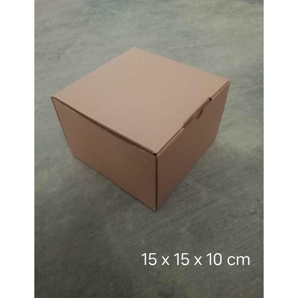 Kardus 15x15x10 cm --box  gift box