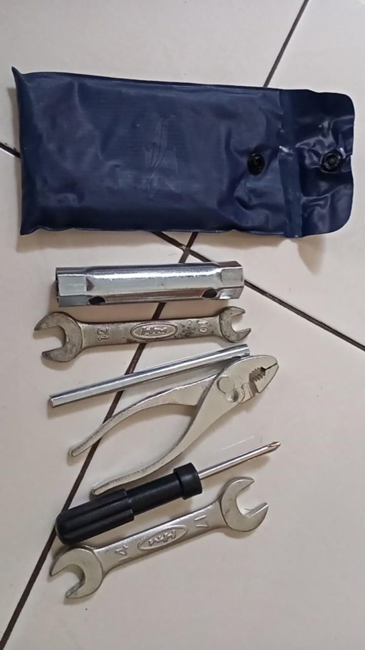 Toolkit / Tool Set / Kit Motor / Kunci Busi Bebek / Matic / Pas 10 / 12 / 14 / 17 / Obeng / Tang