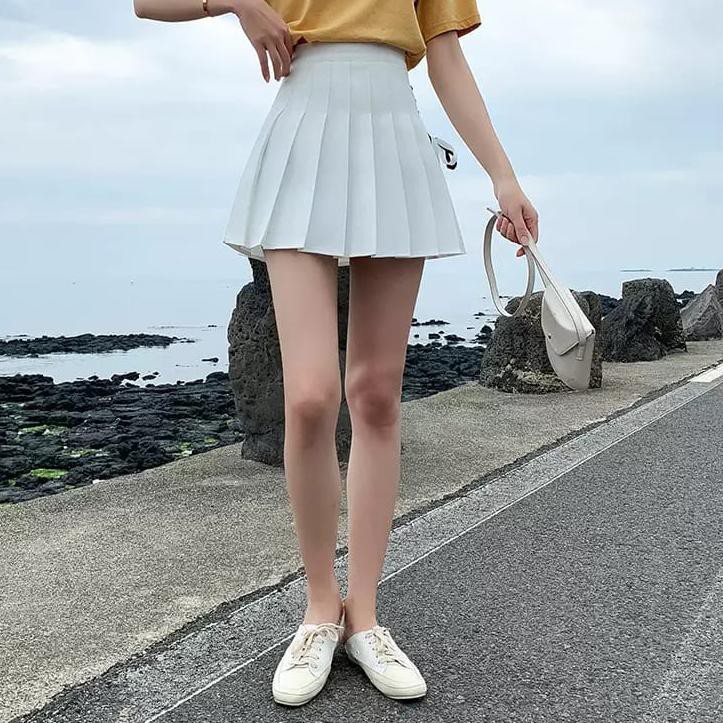

READY LMB KOREAN TENNIS SKIRT TALI PITA PUTIH DENGAN LUBANG