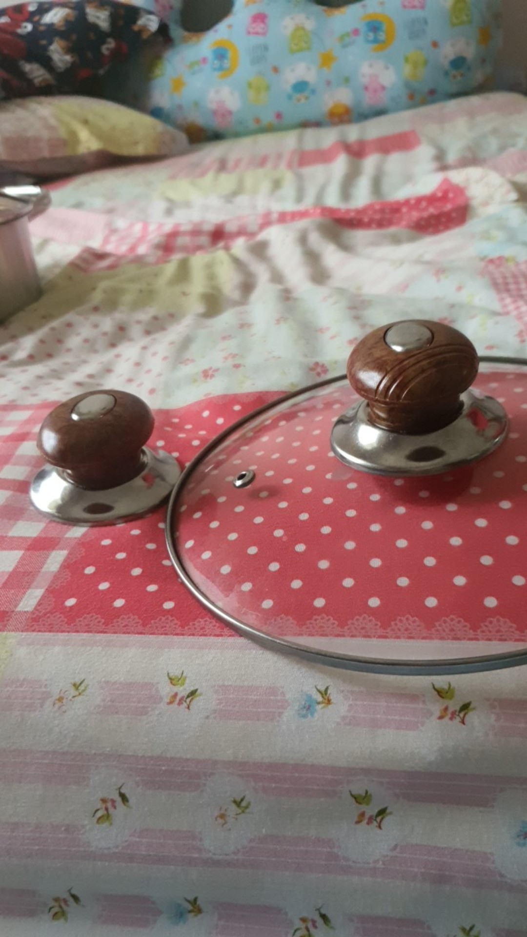 Knop / Pegangan Tutup Panci Model Oval Motif Kayu Bahan Phenolik