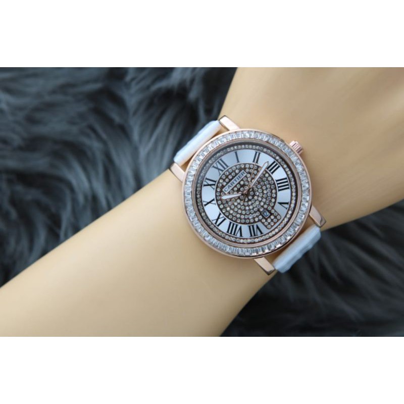 JAM TANGAN WANITA CARTIER TANGGAL AKTIF  TERBARU BAHAN TALI KULIT DIAMTER 4,2 CM