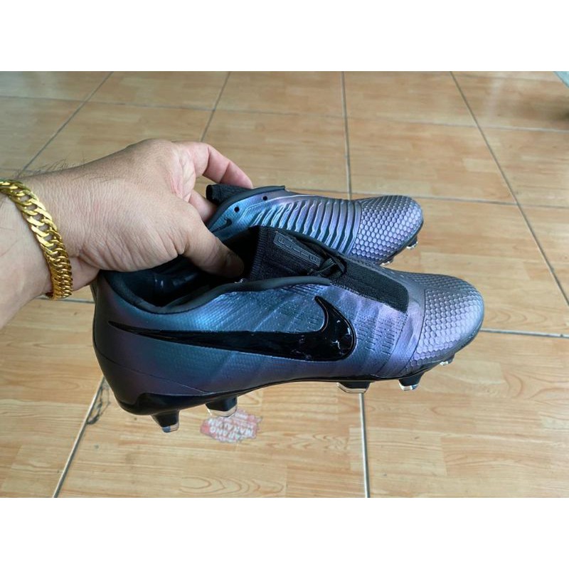 Sepatu Bola Nike Phantom VNM Elite Black