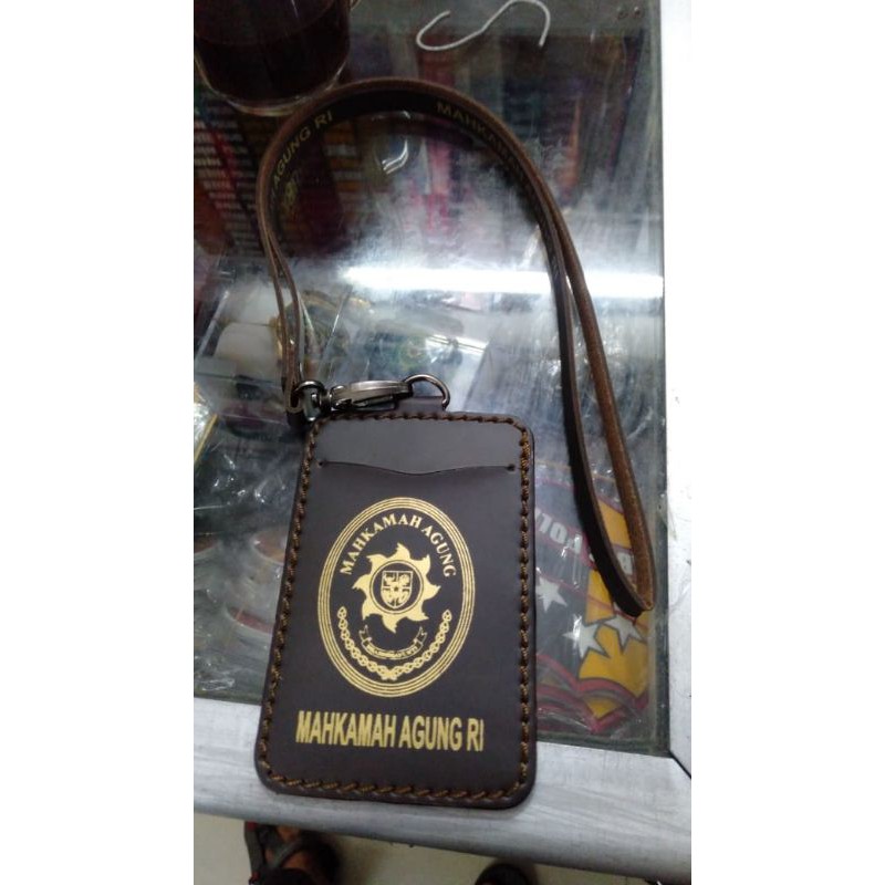 

Name tag id card Mahkamah Agung (MA)