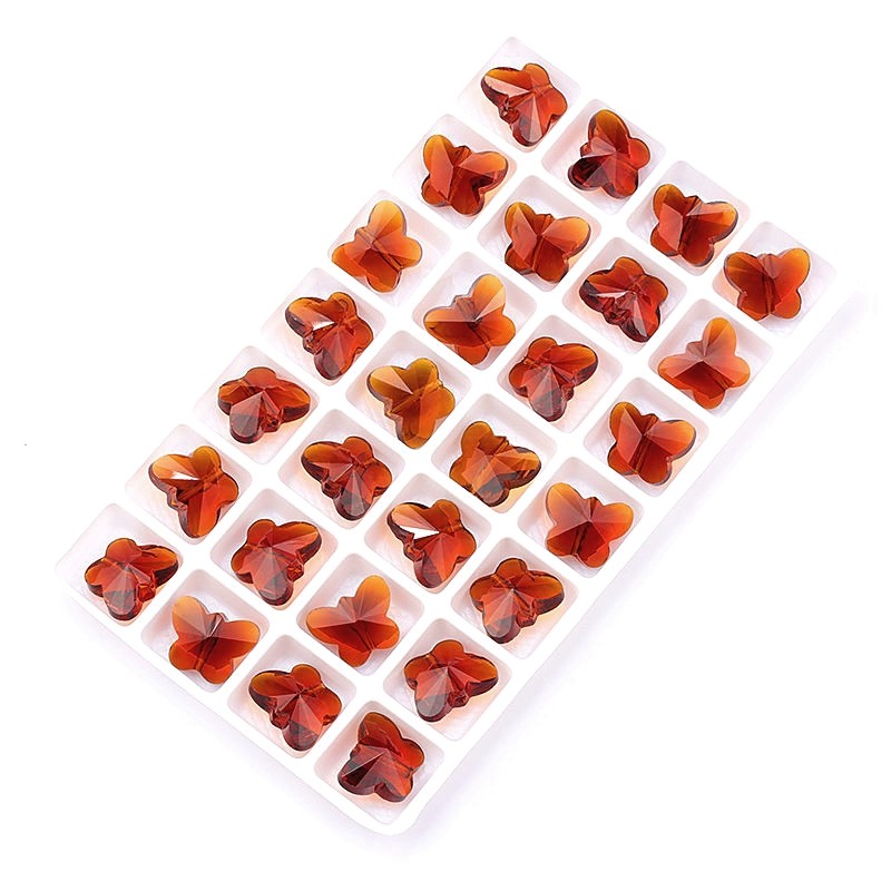 Kupu -kupu kristal Austria lurus lubang gelas gantung 14mm 28pcs