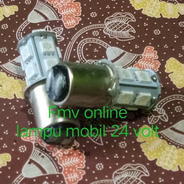 Lampu stop rem belakang 13 mata led 24 volt untuk mobil strobo flash kedip