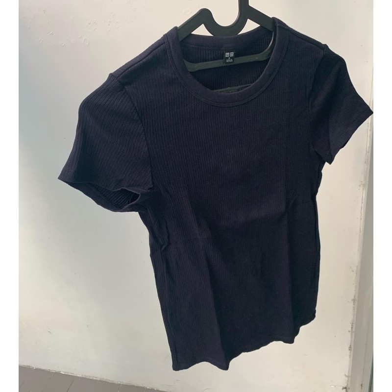 UNIQLO RIBBED TOP SHIRT