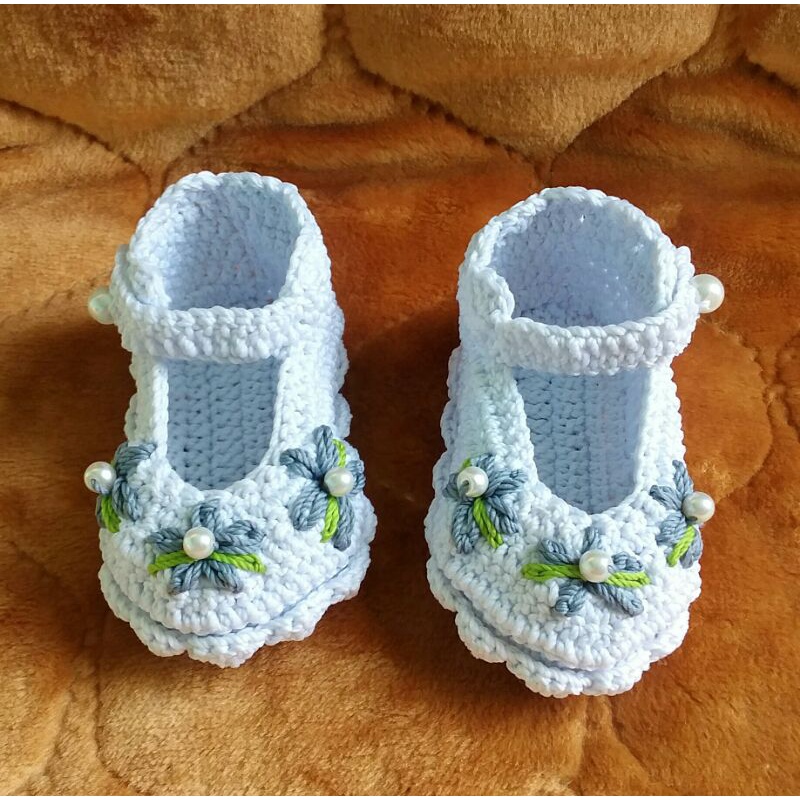 sepatu bayi rajut hias bunga sulam cantik lucu terbaru dan murah