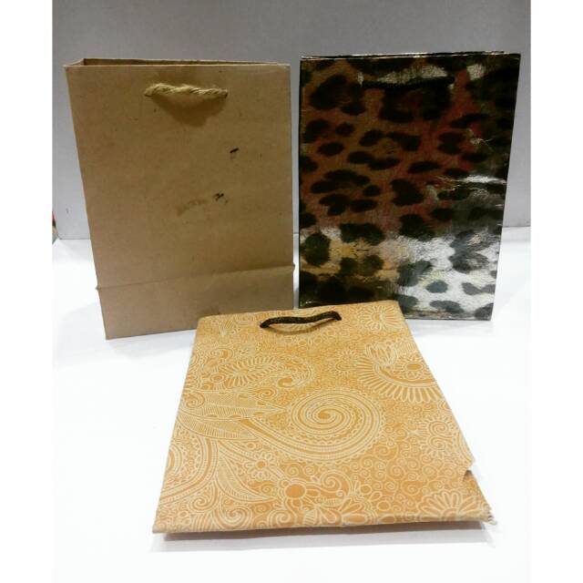 

Paper bag custom 1 kg 90rb tas kertas