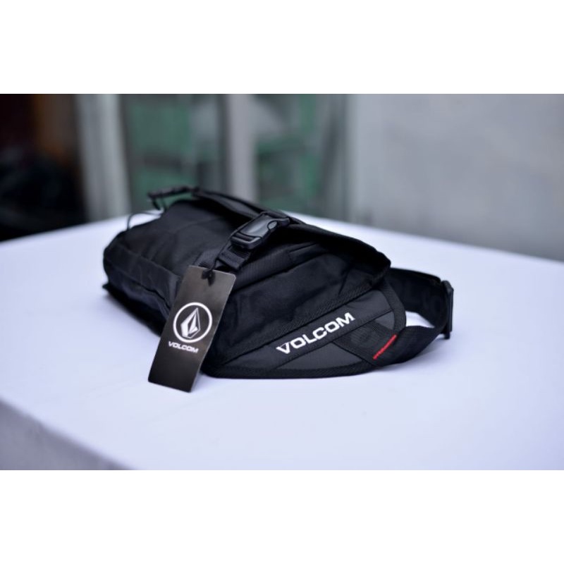 TAS VOLCOM WAISTBAG VOLCOM TAS SELEMPANG VOLCOM