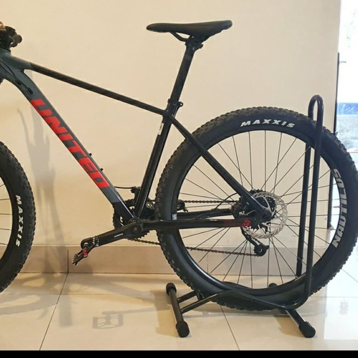 PADDOCK SEPEDA PREMIUM MTB / GUNUNG / ROADBIKE / SELLI / PEDOK SEPEDA