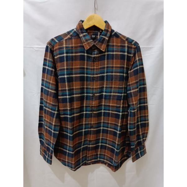 FLANNEL UNIQLO COKLAT SIZE L