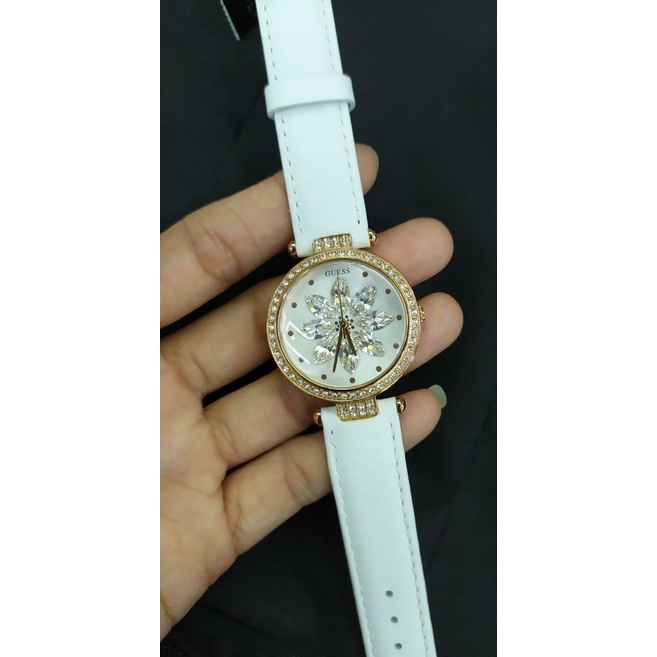 Jam Tangan Wanita Guess GW0382L3 Original