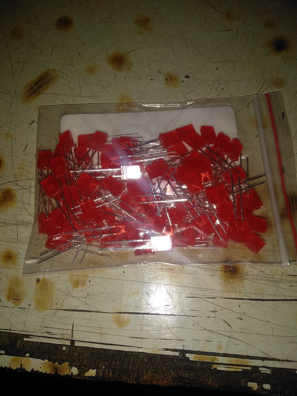 100pcs 2mm*5mm*7mm Kotak Led Dioda  Warna  Red