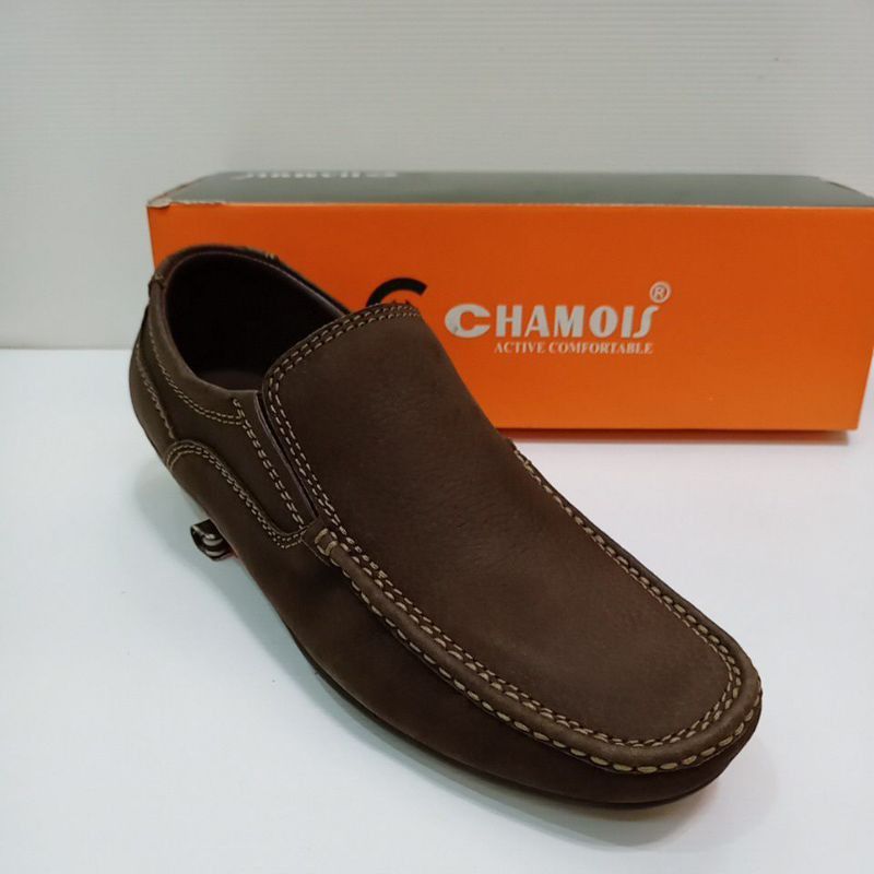 440.000 Sepatu kulit pria CHAMOIS Original brand New Produk