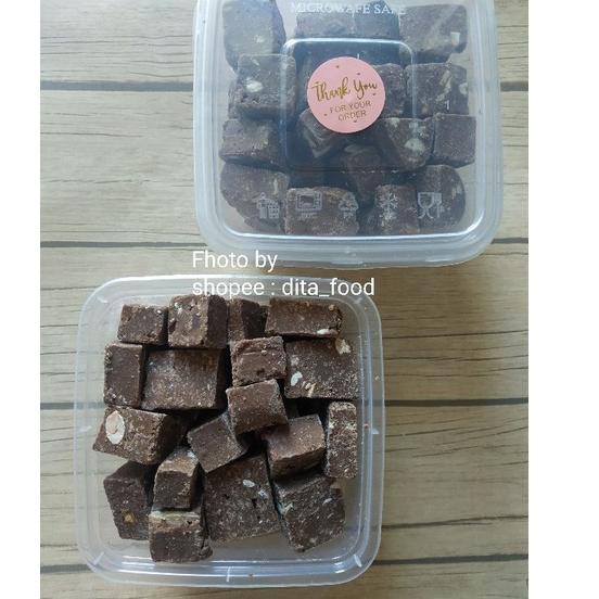 

QFT Coklat CAMPURAN Silverqueen,Take it Delfi,coklat blok 250gram ➭ ➭