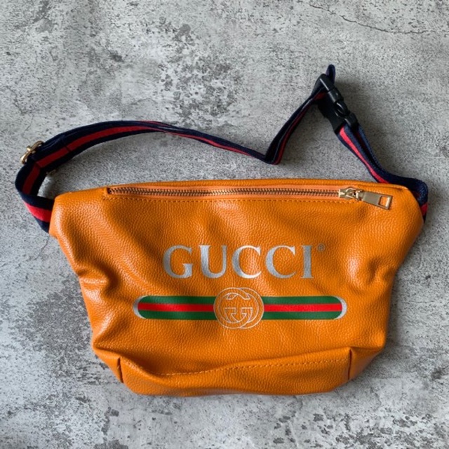 Waist Bag / Tas Pinggang Gucci Logo Brown