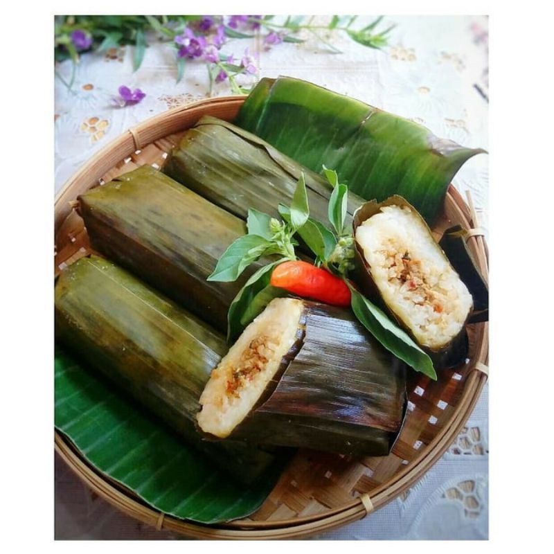 

LONTONG ISI KENTANG, ONCOM (MIN 30 PCS)