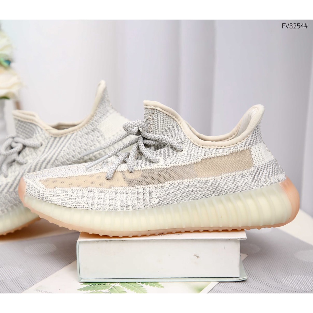 Ads Yeezy Boots 350 V2 Lundmark  (Reflective) Women FV3254