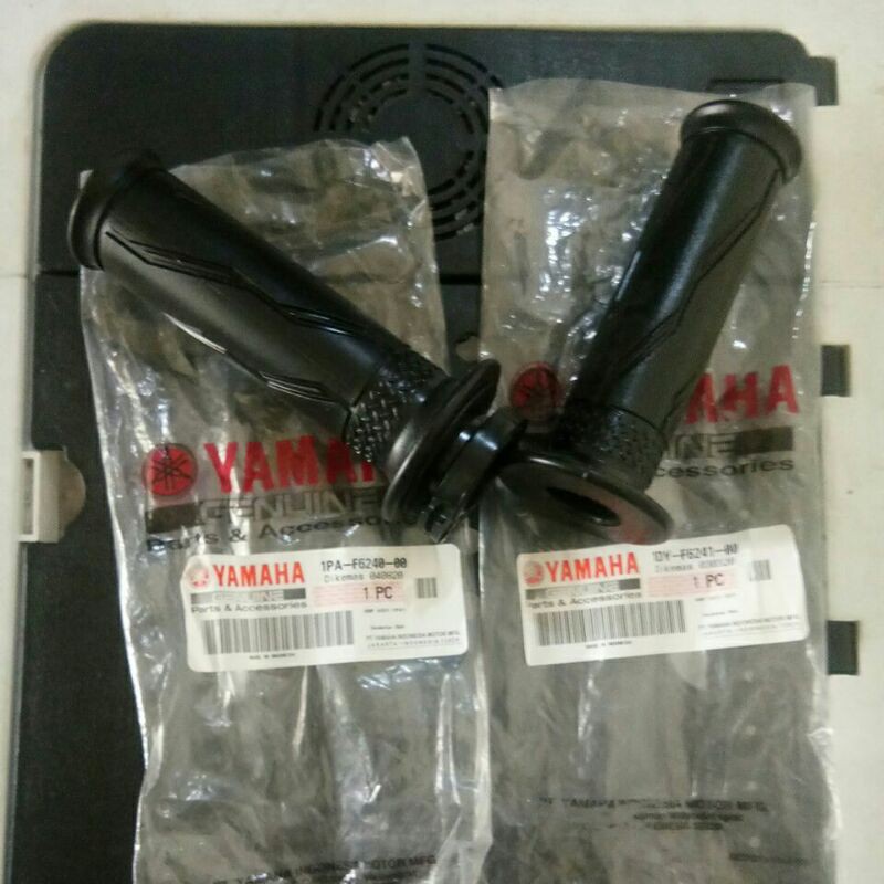 HANFAT HANDGRIP KARET STANG STIR VIXION NEW NVA / NVL 2013 - 2016 SET KANAN KIRI ASLI ORIGINAL YAMAH