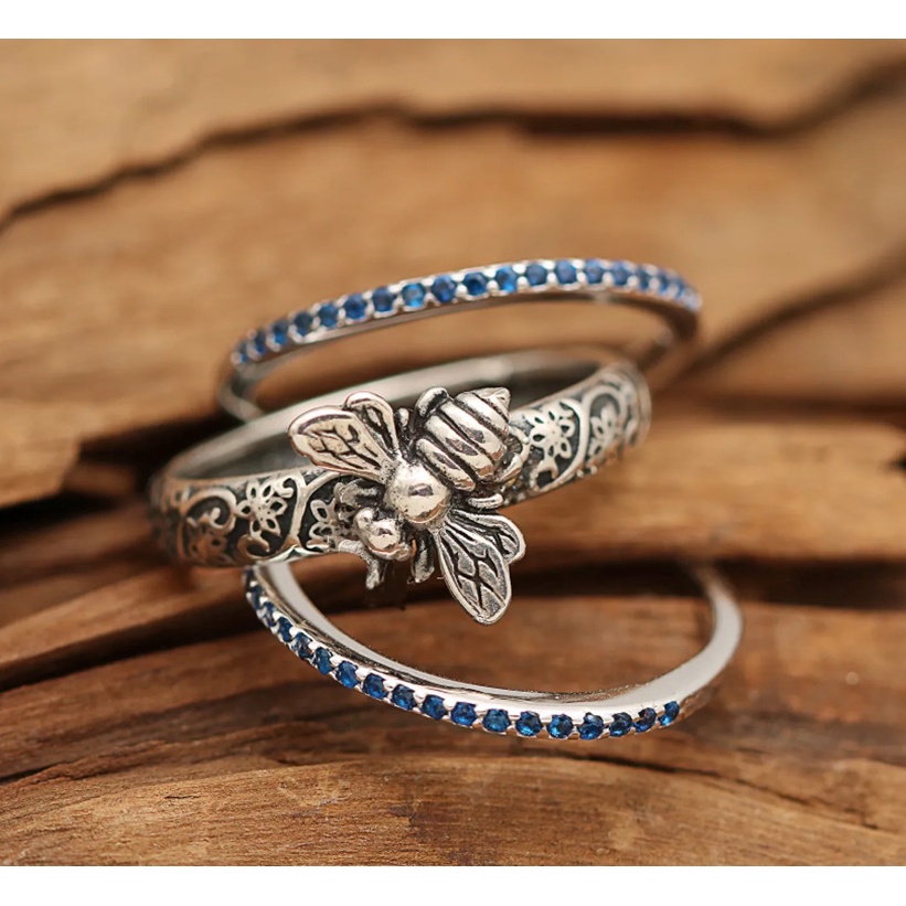 Hot selling jewelry creative retro insect little bee shape sapphire blue diamond ring