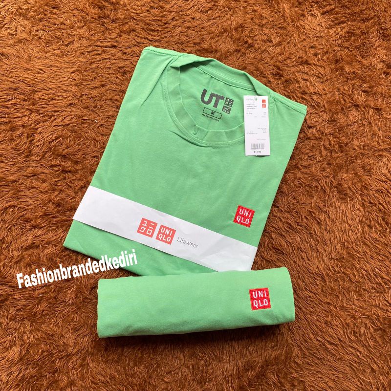 Kaos uniqlo pria polos motif logo bordir-Mint