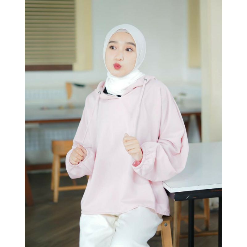 VIVARA HOODIE OVERSIZE CROPE TANGAN BALONNY DADARIO - SWEATER OVERSIZE SWEATER CROP