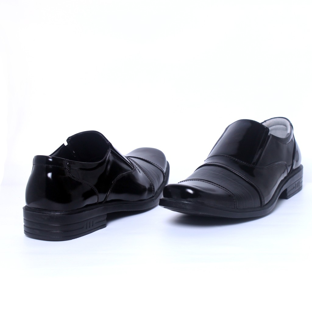 Sepatu Formal Pria Kulit Asli Rasheda K 17 Pantofel  Big Size Jumbo