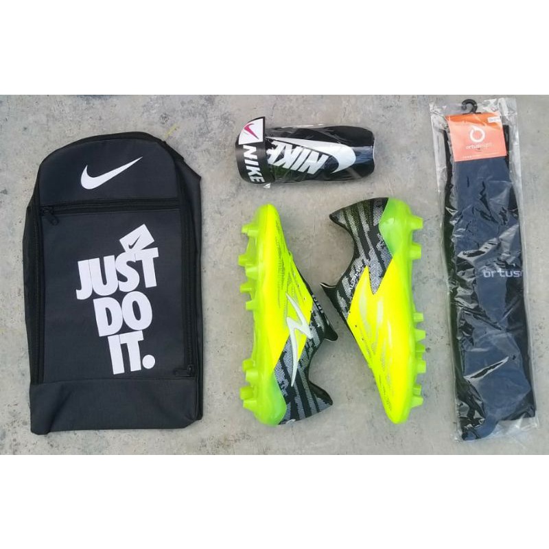 Paket komplit sepatu bola nike boot superfly sepatu sepakbola nike mercurial hypervenom cr7-komplit alpha