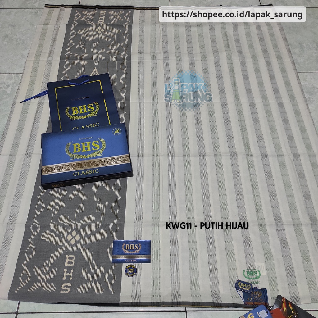 Sarung BHS Classic Gold KWG DBY Kawung Dobby 011 Putih Istimewa